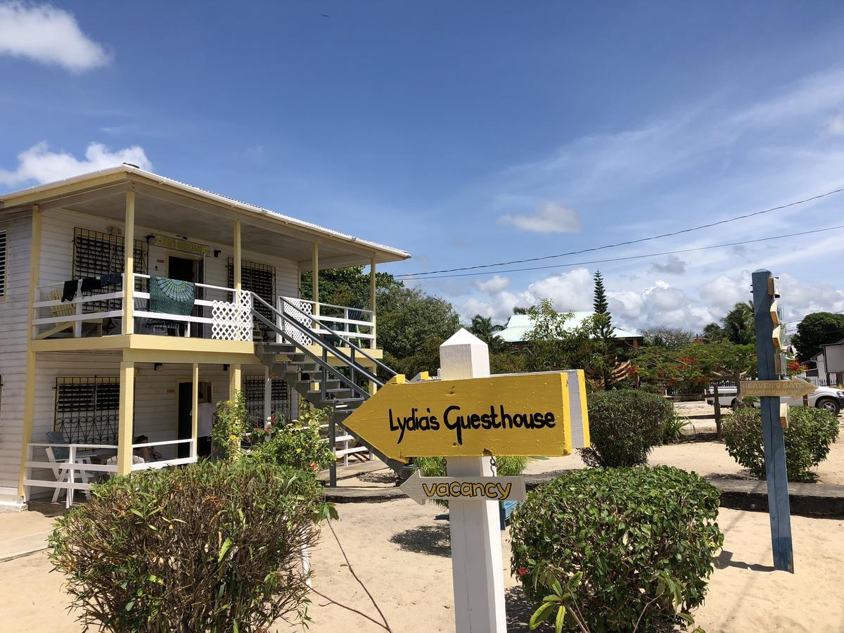 Lydia'S Guesthouse Placencia 외부 사진
